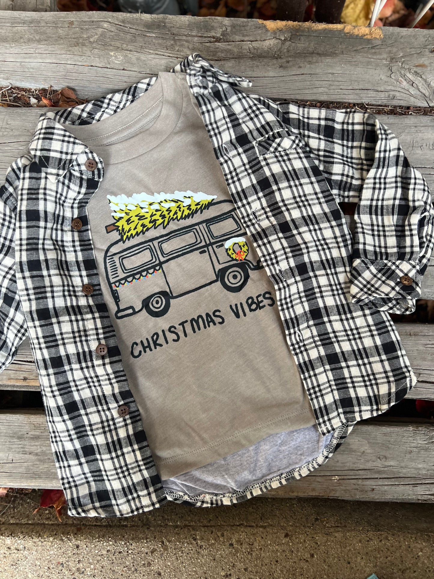 Kids Christmas Vibes T-Shirt