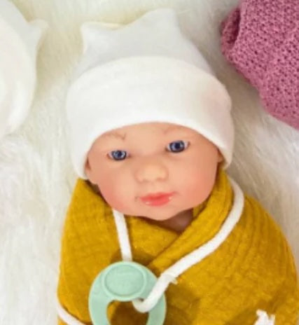 Swaddle Muslin Doll Vanilla