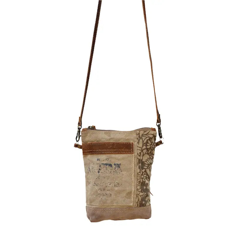 Canvas Aida Passport Bag