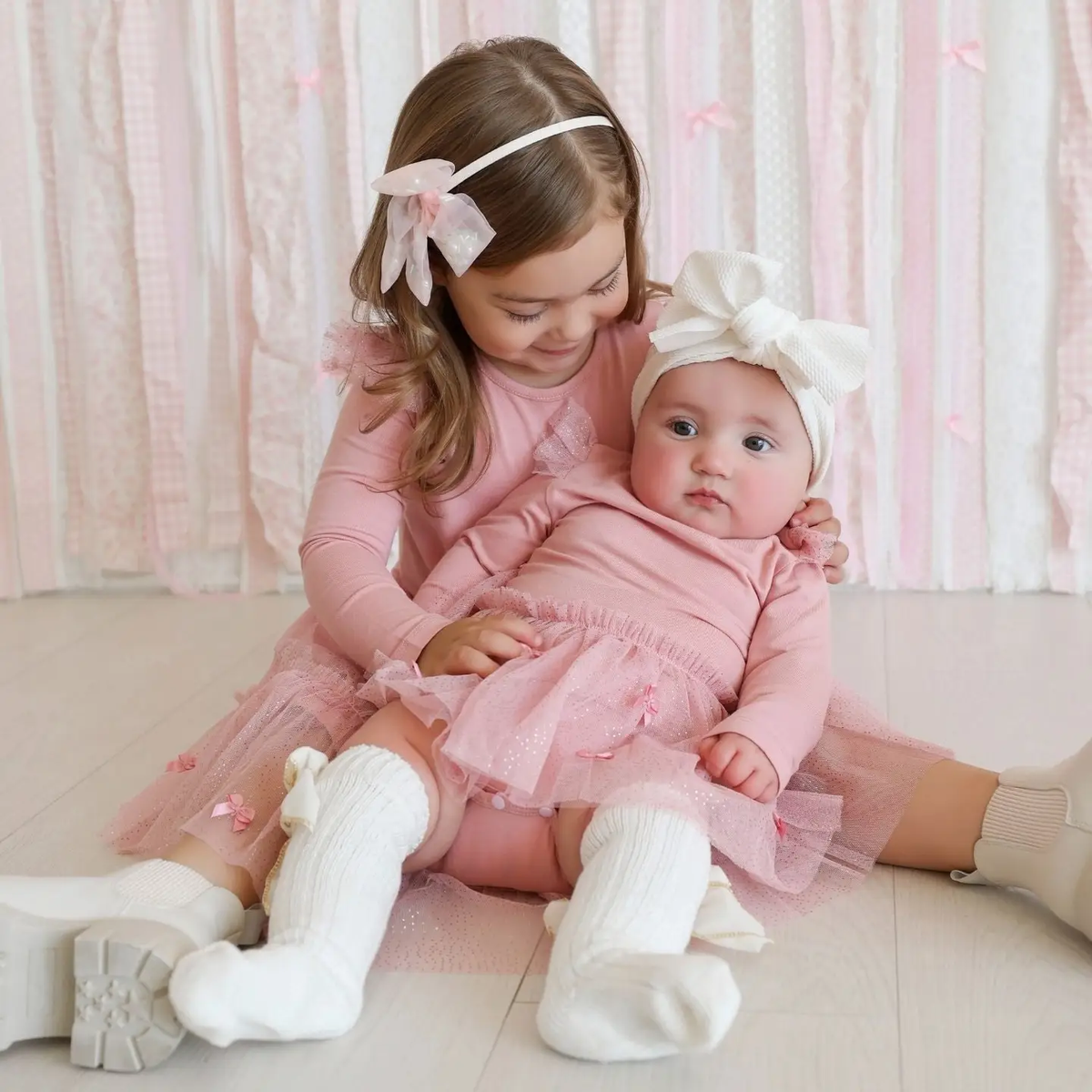 Girls Pearl Confetti Bow Headband