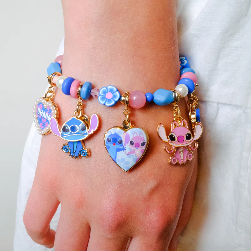 Charm It! Swivel Stitch Charm