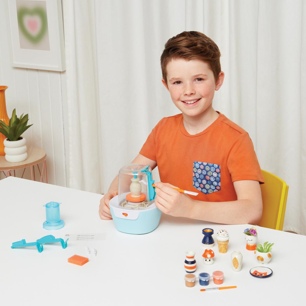 Mini Pottery Studio