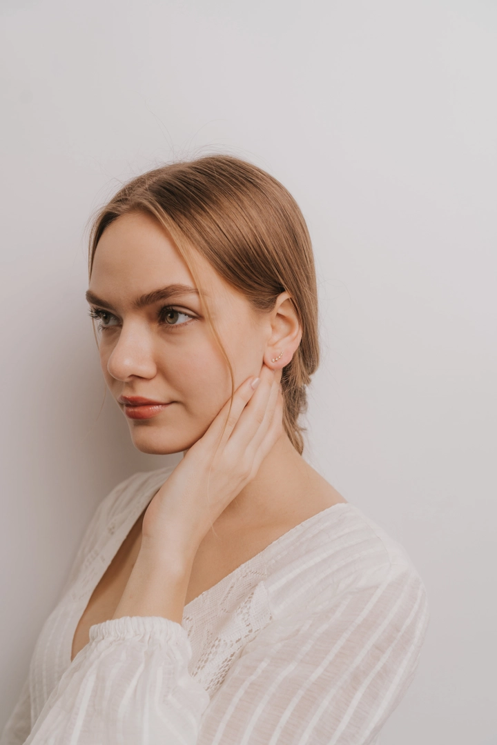 Crawler Earrings - White