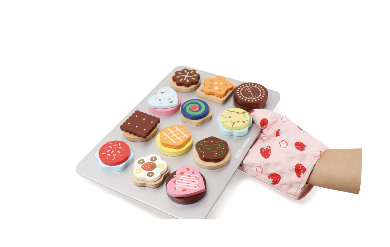 Wooden Cookie Baking Set