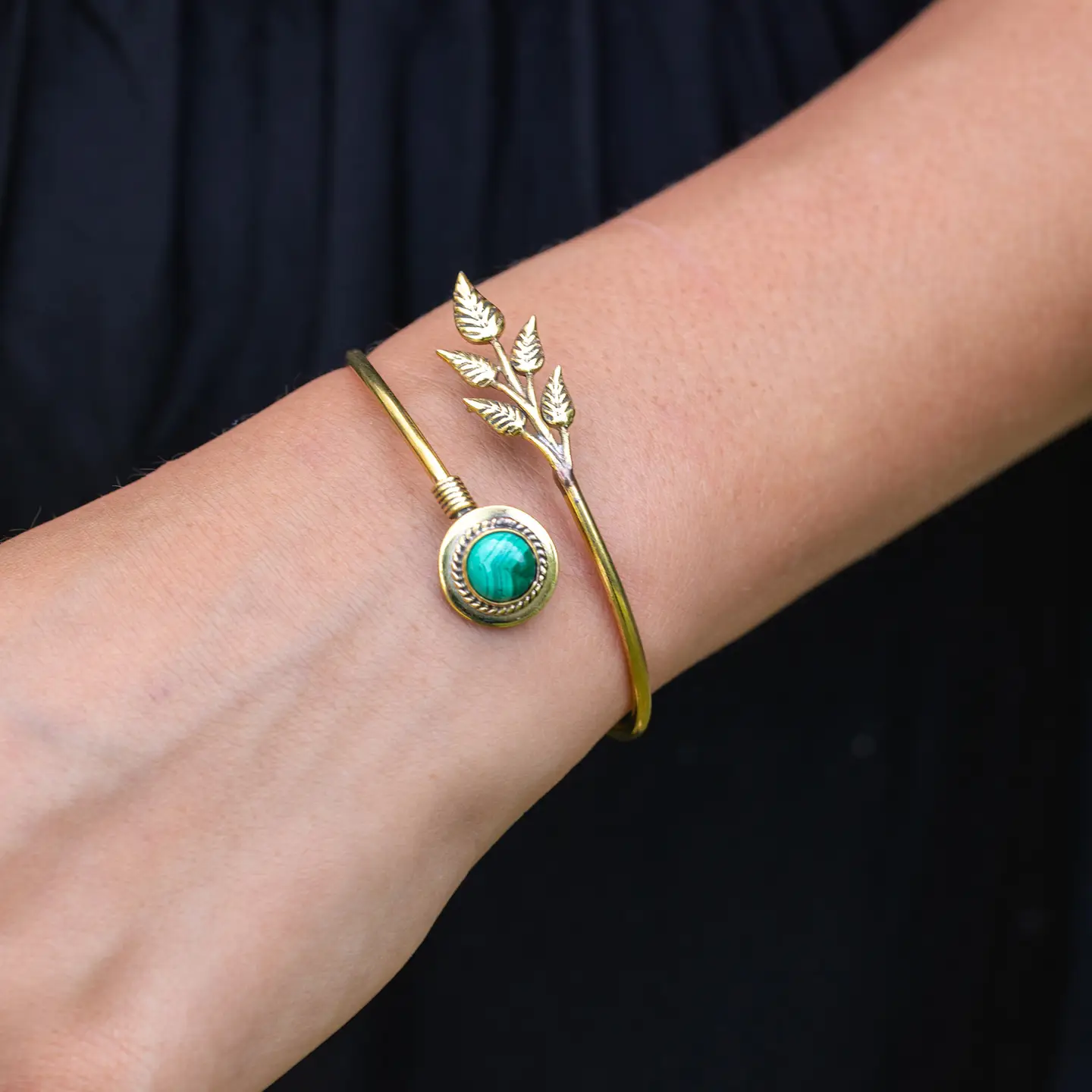 Tanvi Cuff Bracelet Gold Bangle