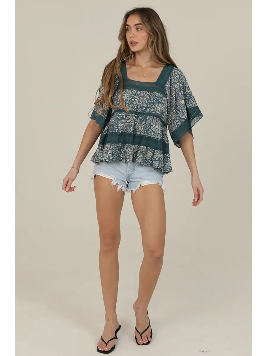 Lace Trim Printed Wide Sleeve Blouse