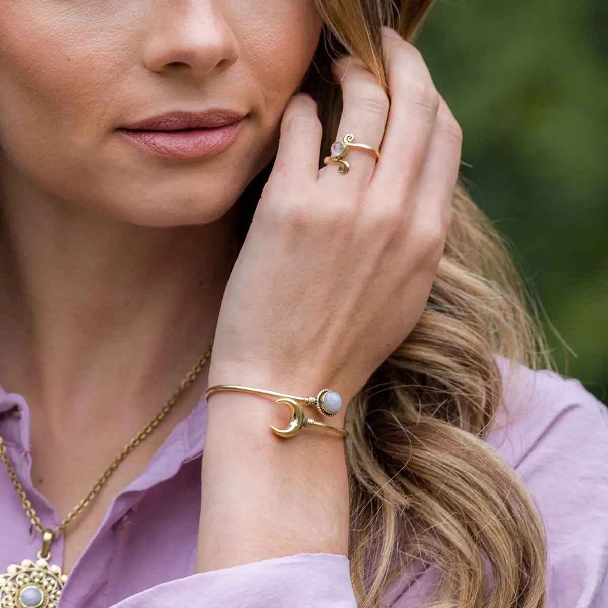 Tanvi Cuff Bracelet Gold Bangle