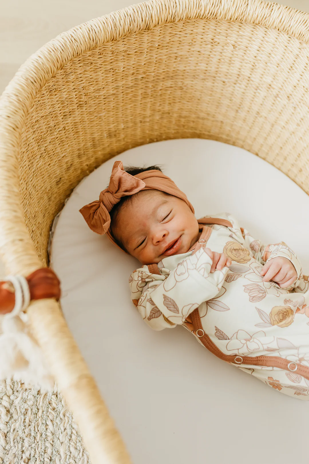 Ferra Newborn Knotted Gown