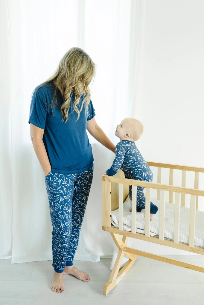 I Lily Love You Women's Bamboo Pajamas
