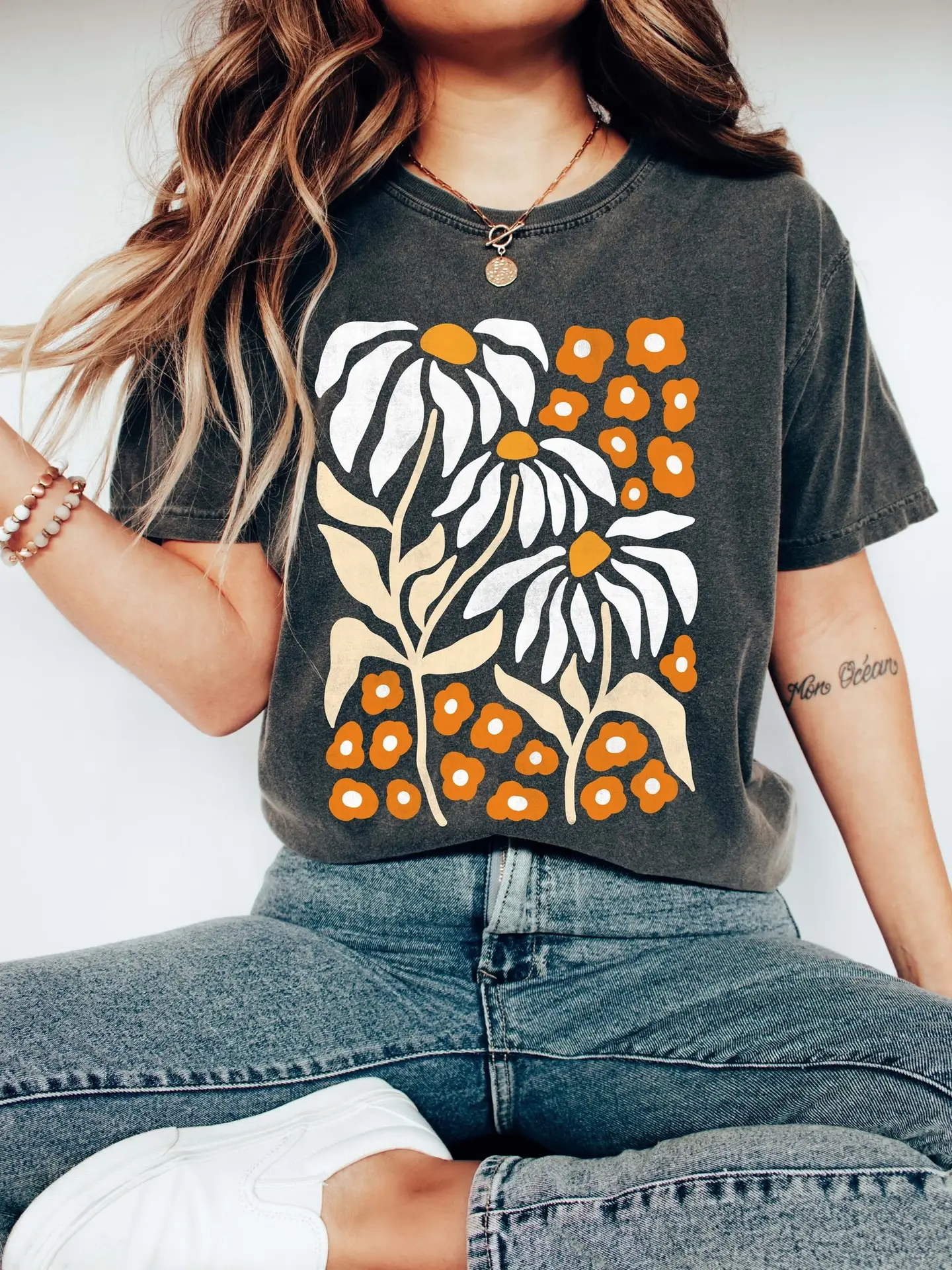 Botanical Daisy T-Shirt