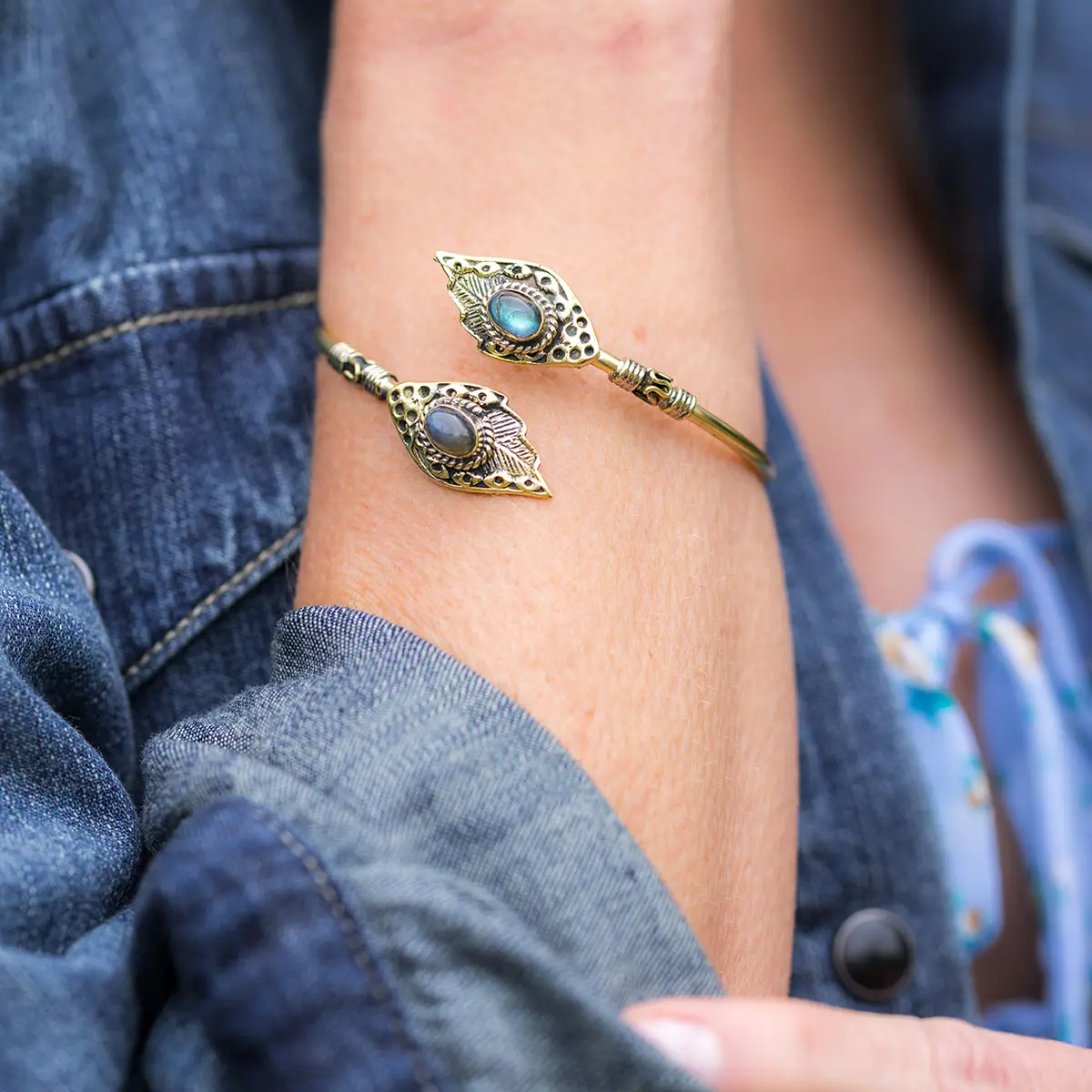 Tanvi Cuff Bracelet Gold Bangle