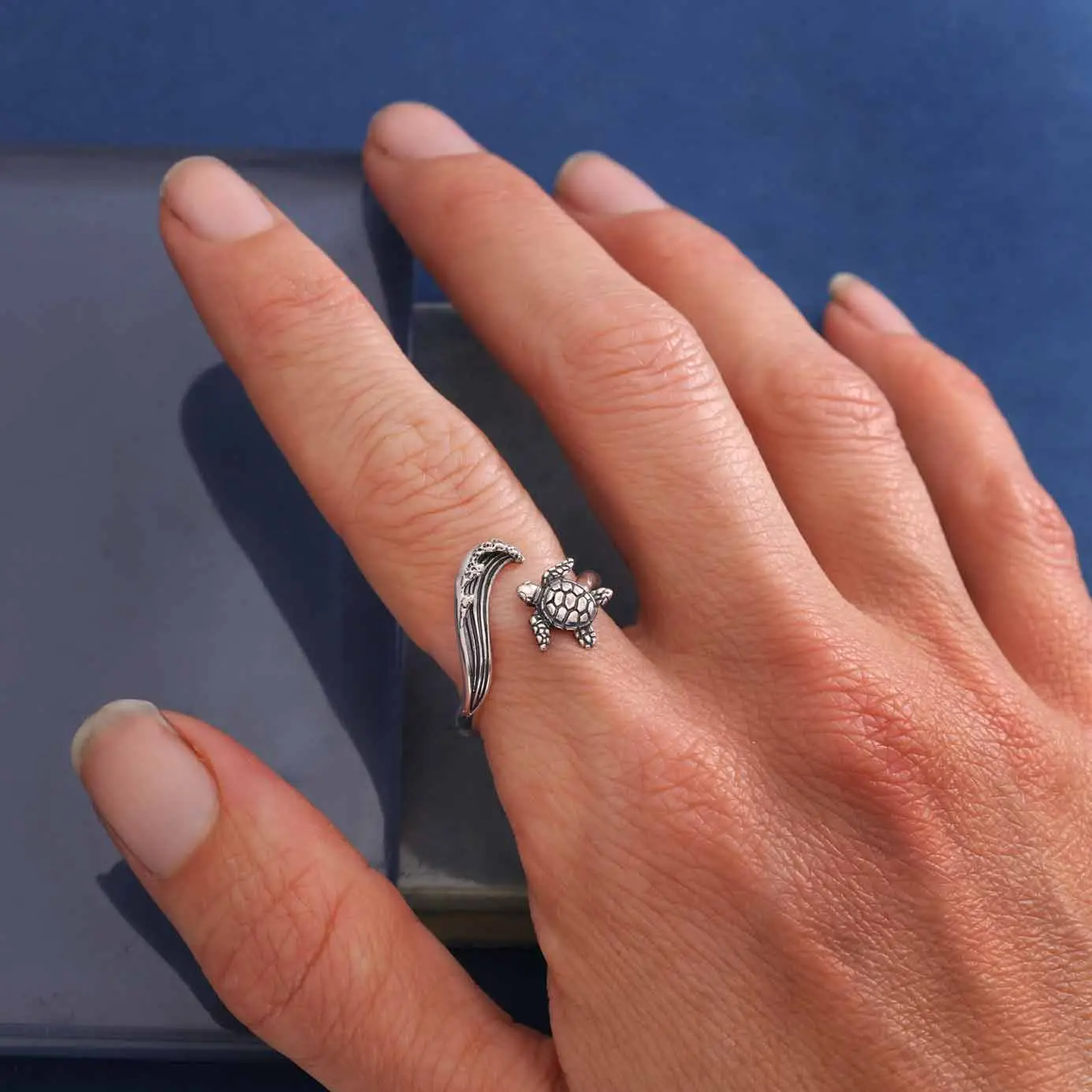 Adjustable Sea Turtle + Wave Ring