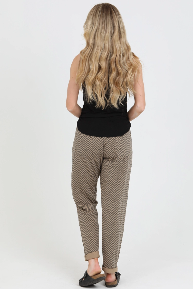 Herringbone Printed Joggers w/ Zipper Pocket