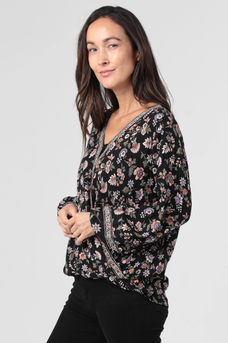 Tie Neck Long Sleeve Blouse
