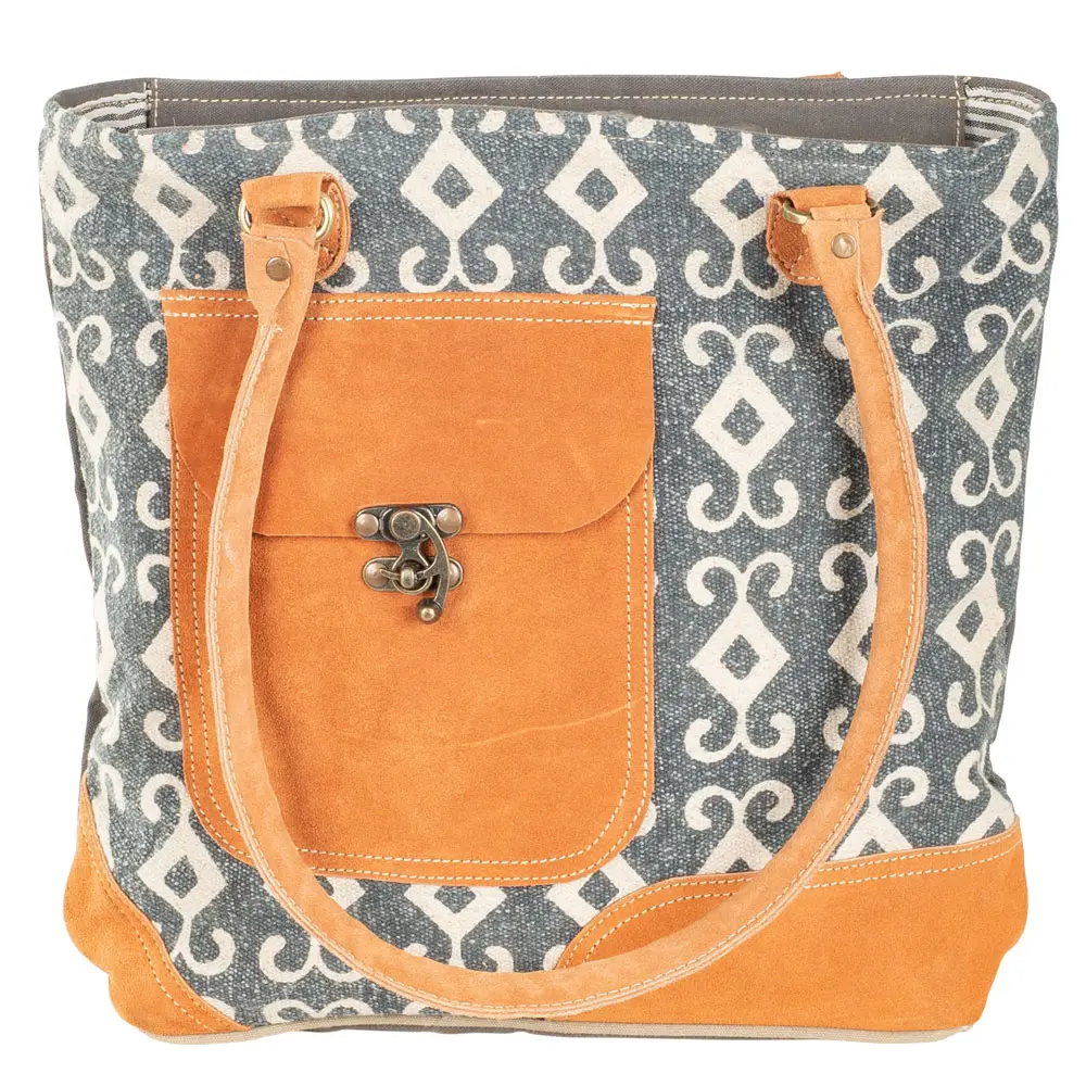 Grey Rug w/ Leather Front Pocket Bag
