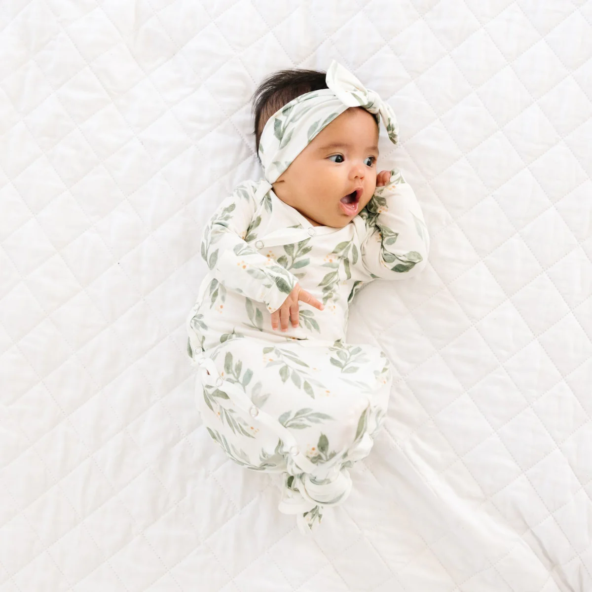 Fern Newborn Knotted Gown