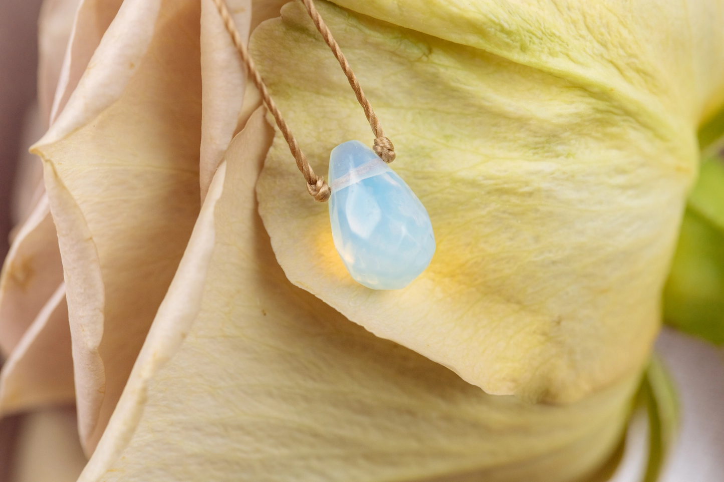 Soul Shine Necklace - Opaline for Motherhood