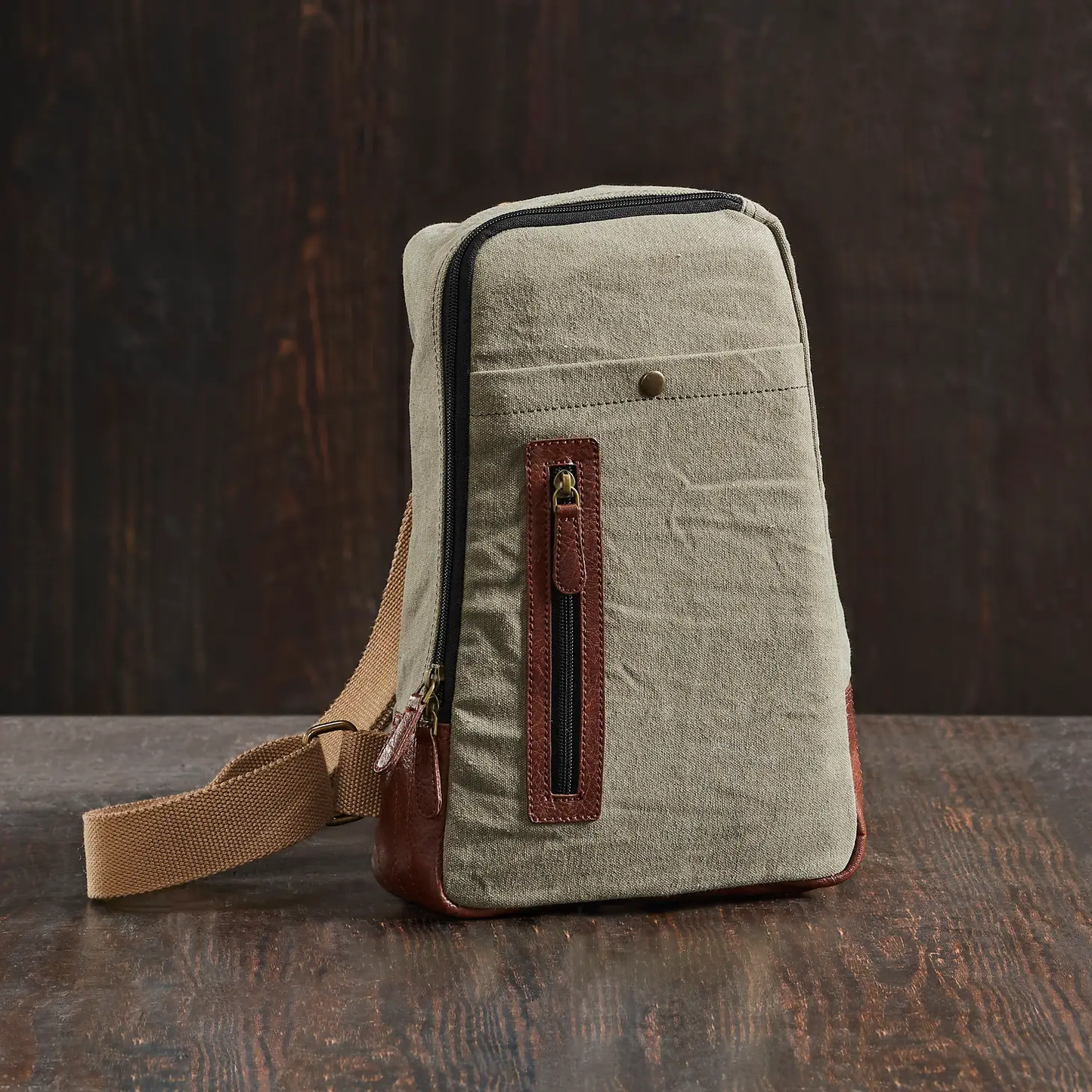 Wanderer Crossbody Backpack