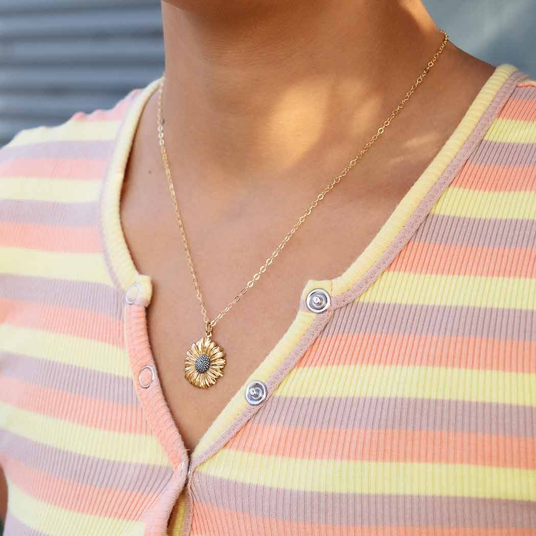 Bonze Daisy Necklace