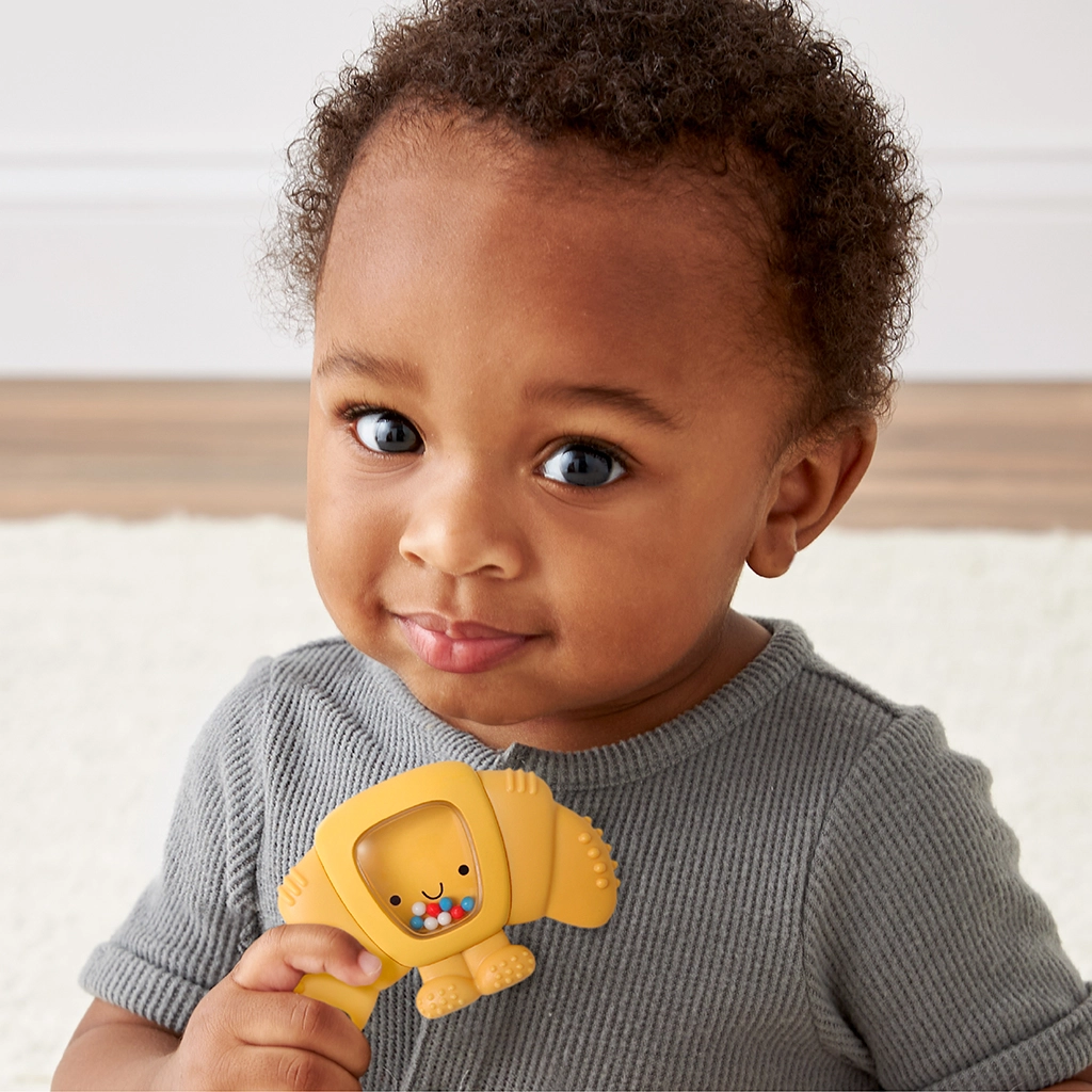 Croissant Sweetie Shake Teething Rattle