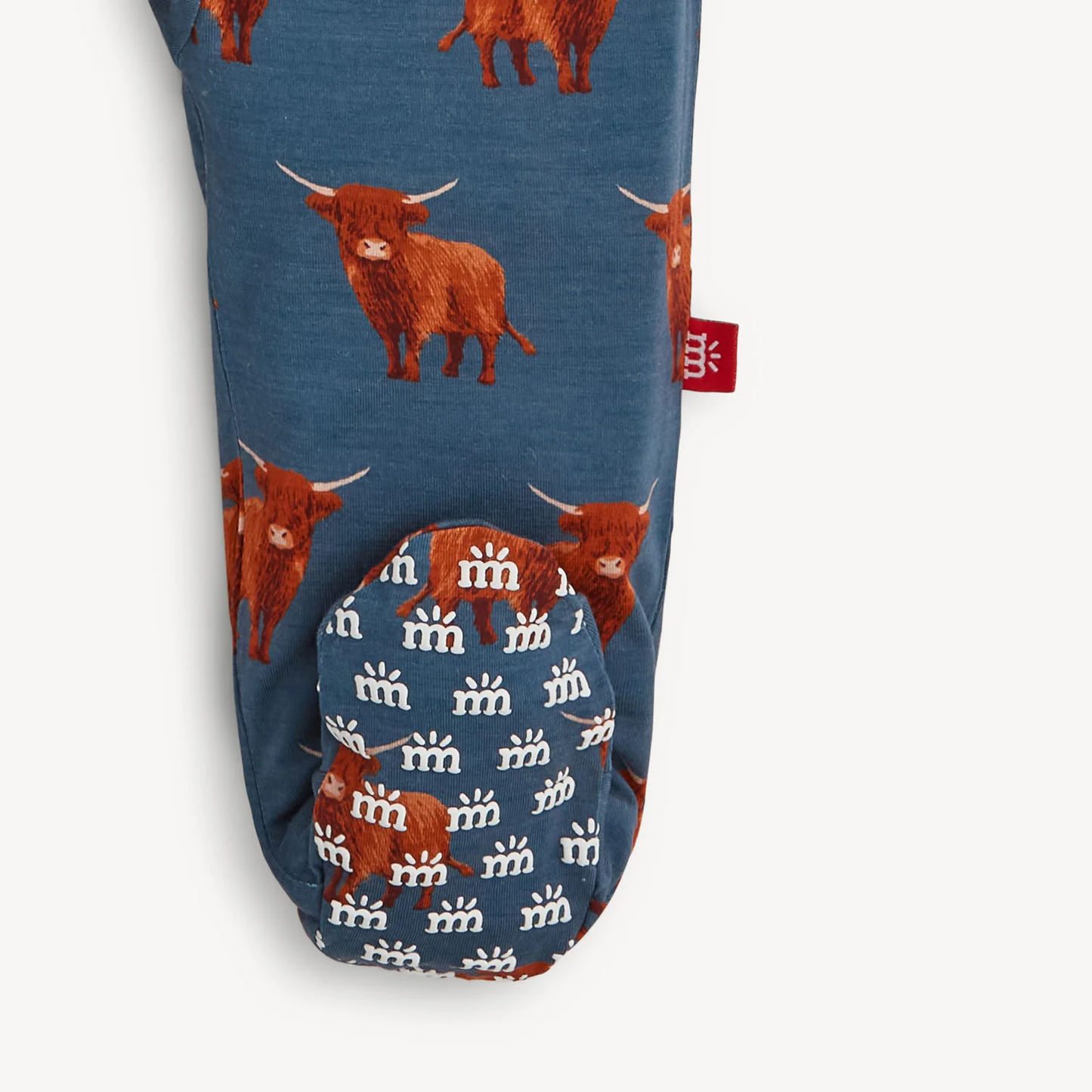 Word To Your Herd Highland Cow Magnetic Me Footie