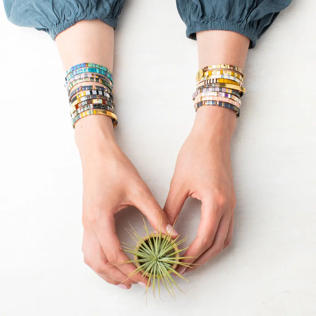 Good Karma Bracelet Gratitude-Earth/Silver