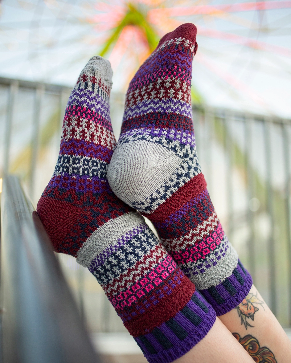 Wunderland Crew Socks