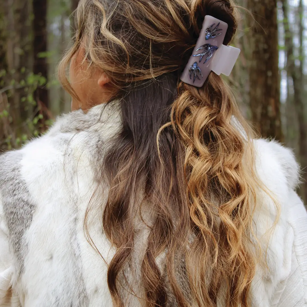 Ghost Swallow Hair Claw Clip