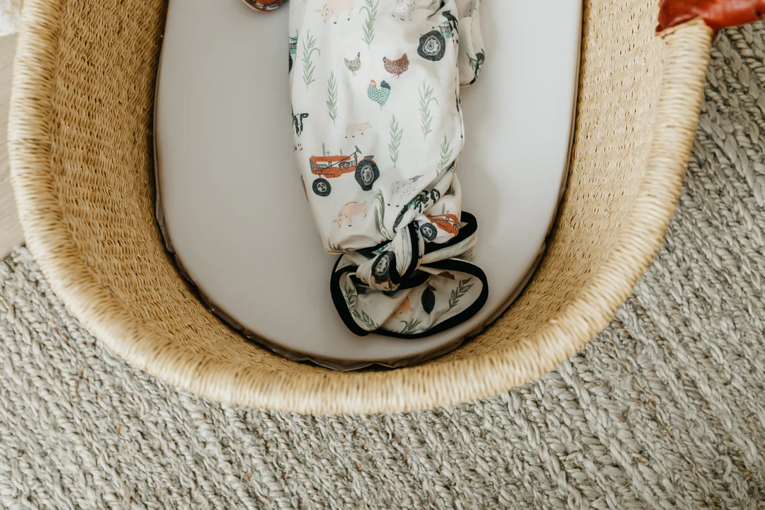 Jo Farm Newborn Knotted Gown