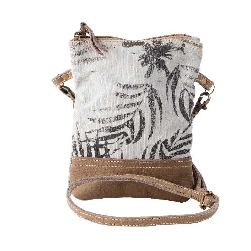 Canvas Passport Bag Leaf