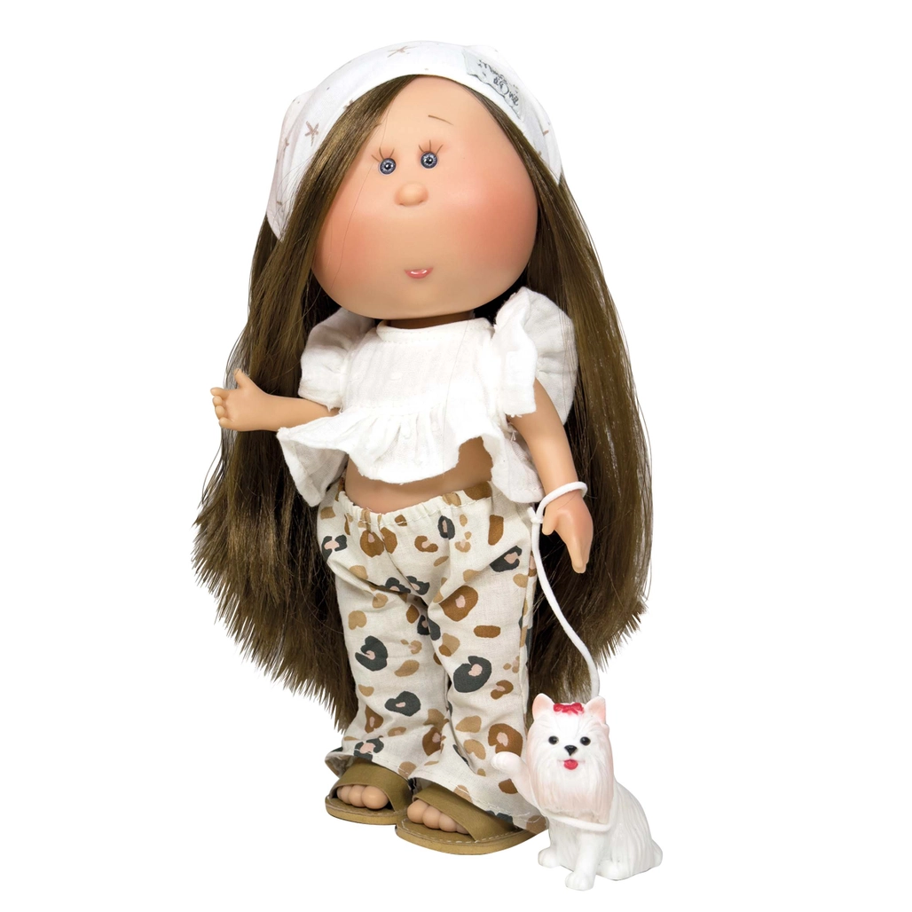 Mia Doll with Pet Brunette