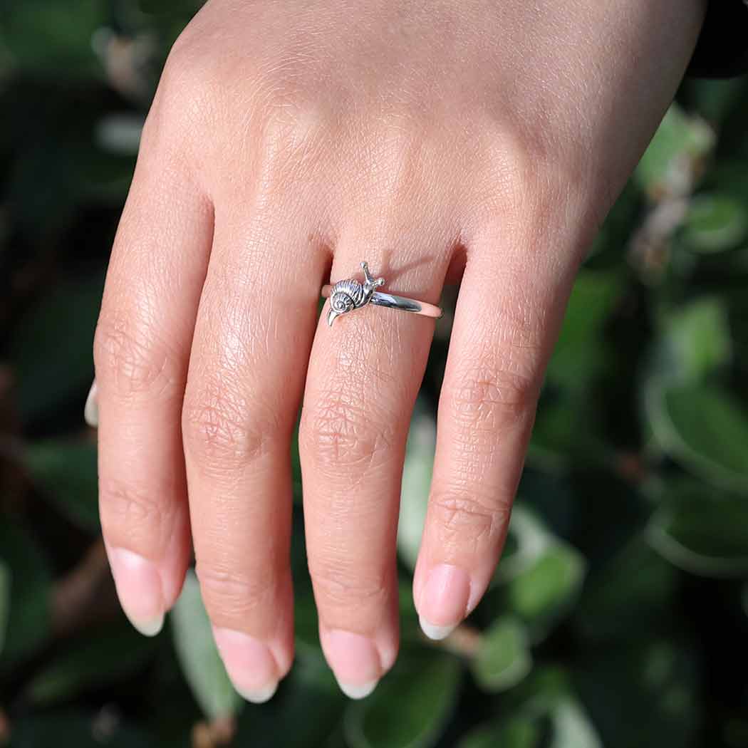 Tiny Snail Ring