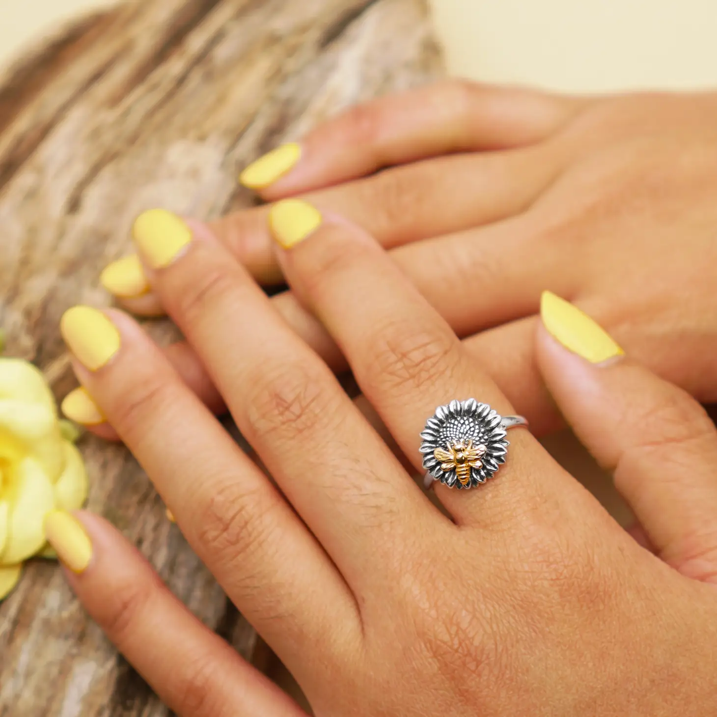 Sunflower With Bronze Bee Ring