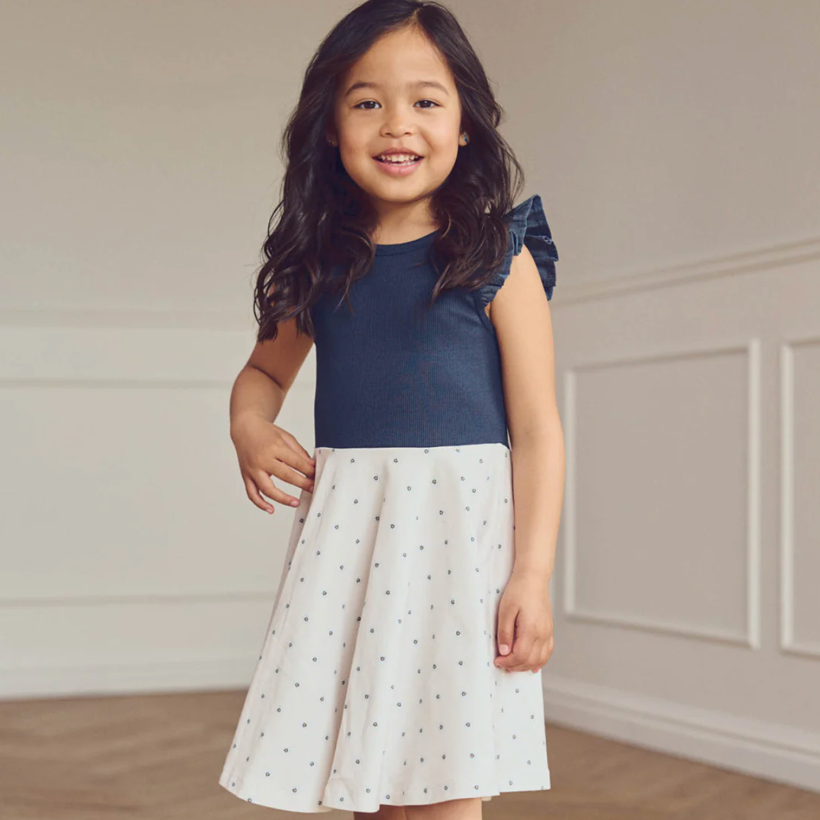 Girls Daisy Swing Dress