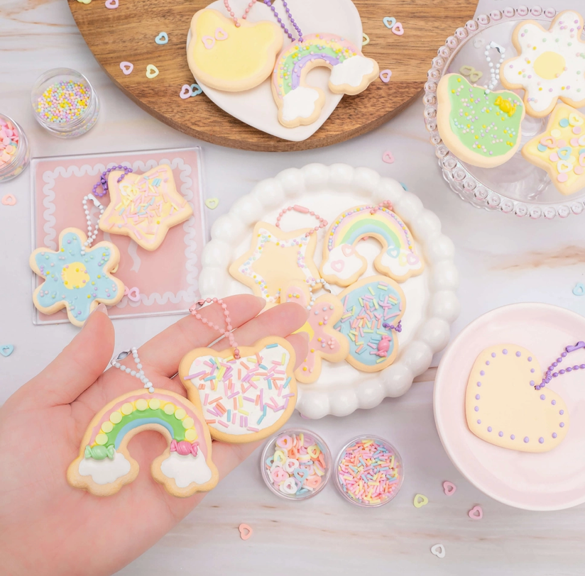 Play & Display Sugar Cookie Deco Dough Diy Craft Kit