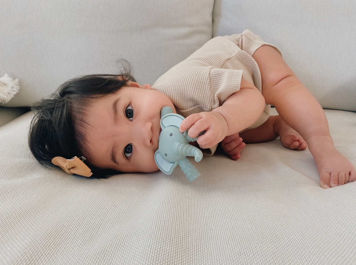 Elephant Ritzy Molar Teether
