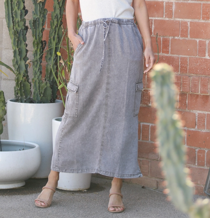 Tencel Cargo Pocket Maxi Skirt