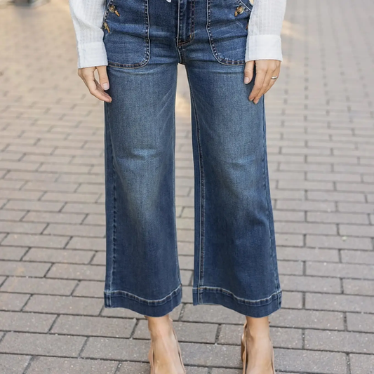 Cropped Wide Leg Jeans