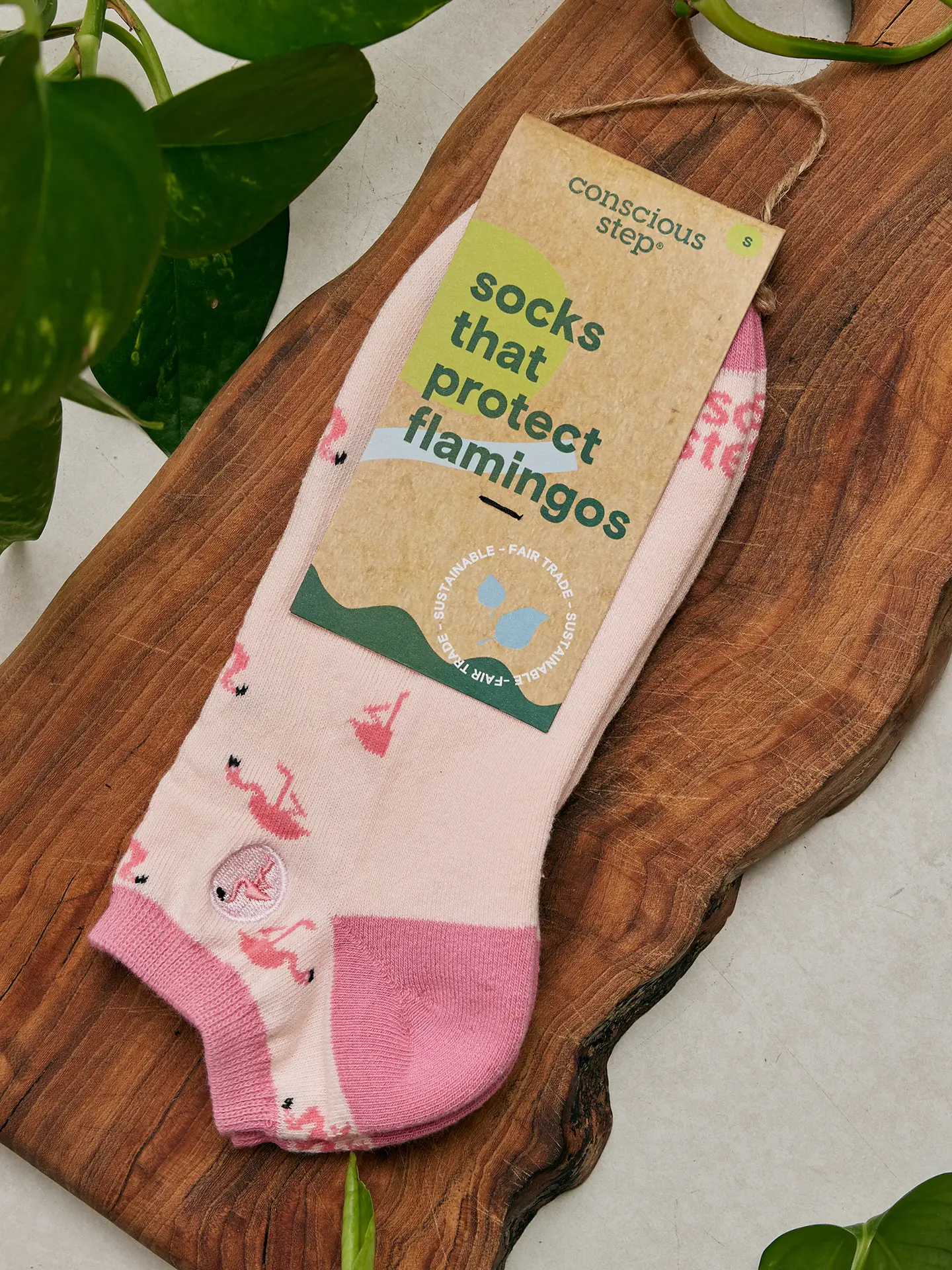 Ankle Socks That Protect Flamingos