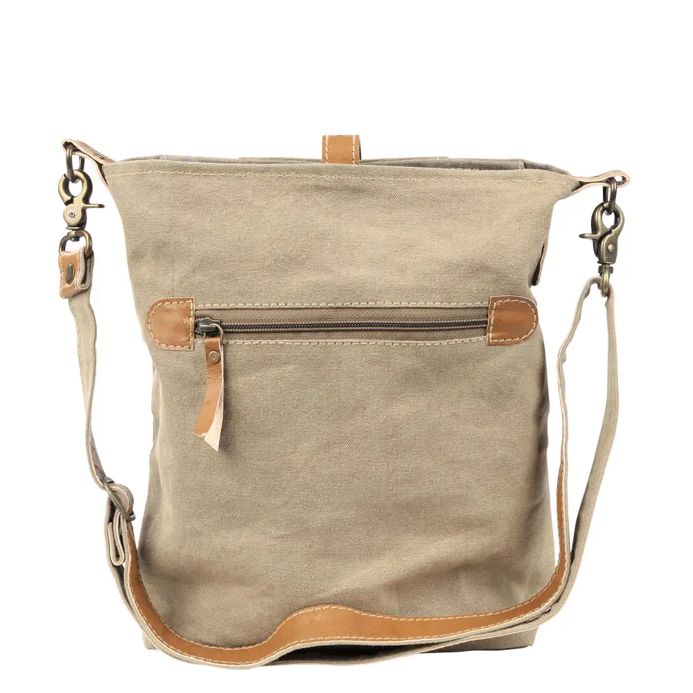 Plain Canvas w/ Buckle Bag