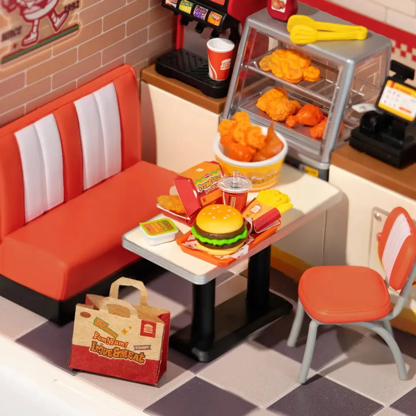 Miniature House Kit: Yum Yum Burgers