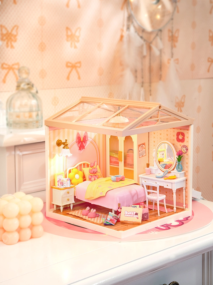 Miniature House Kit: Lovely Pink Bedroom