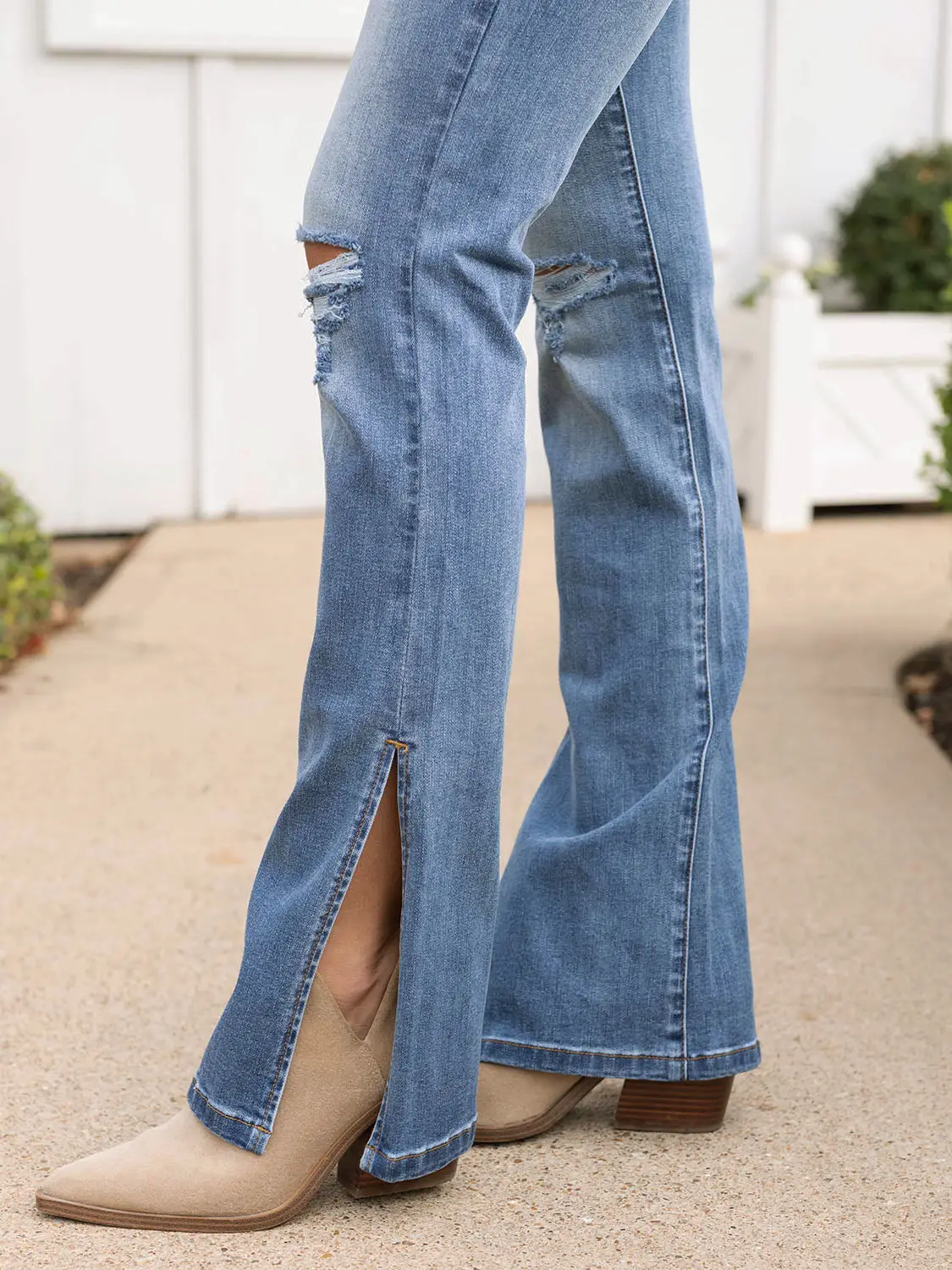 Distressed Split Flaire Denim Pants