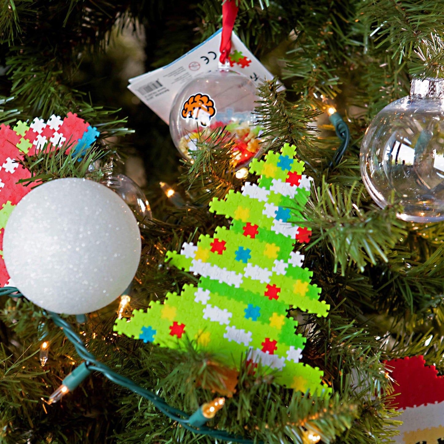 Holly Jolly Jixelz Ornament