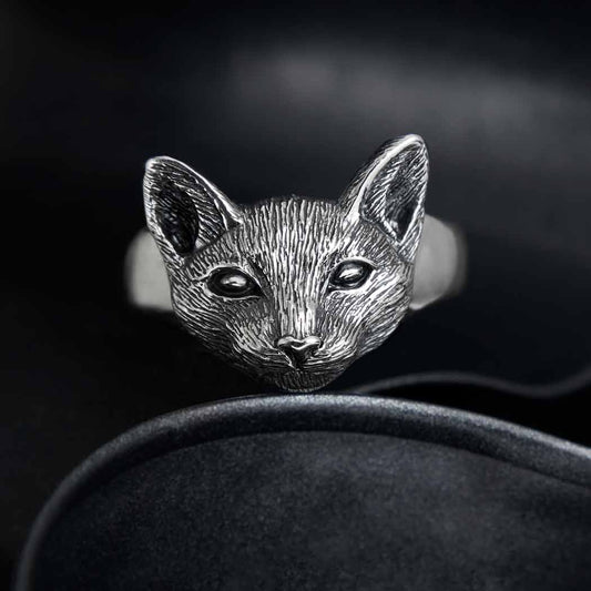 Detailed Cat Face Ring