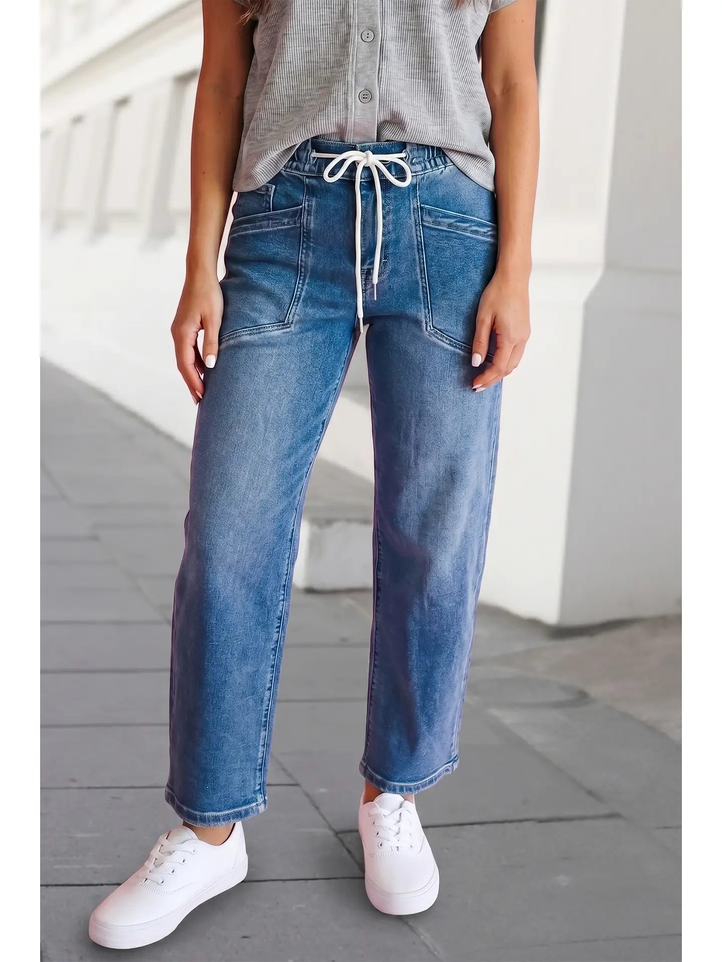 Solid Pockets Drawstring Barrel Jeans