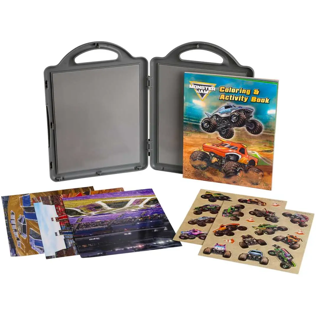 Monster Jam Trucks Magnetic Play Set