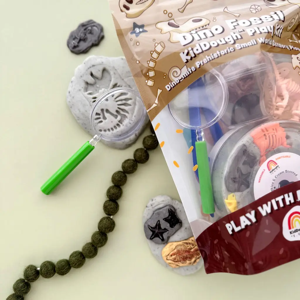 Dough Play Pack: Dino Fossil Dig
