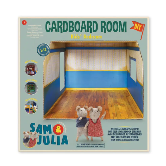 Sam & Julia DIY Cardboard Bedroom